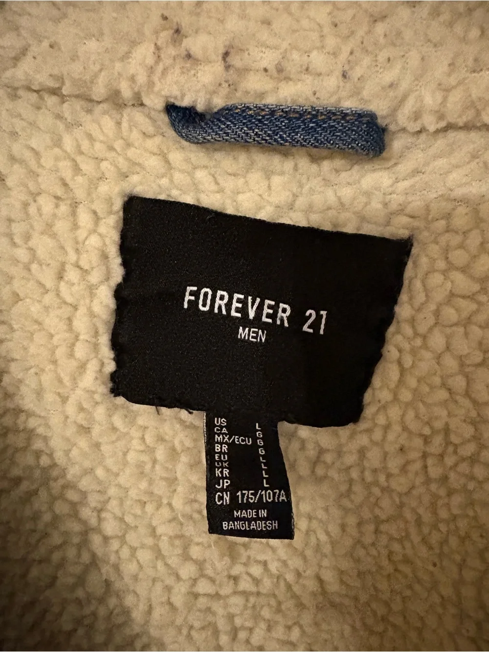 Forever 21 Men Sherpa-Lined Jacket in Cream with Dark Blue Trim